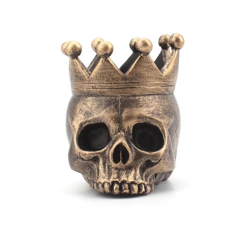 New 3D Halloween Crown Skull Candle Holder Resin Skull Candlestick Skeleton Candle Base Home Halloween Decoration Supplies