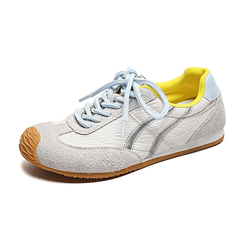 Leather German training shoes spring and autumn new flat bottom light Forrest Gump shoes