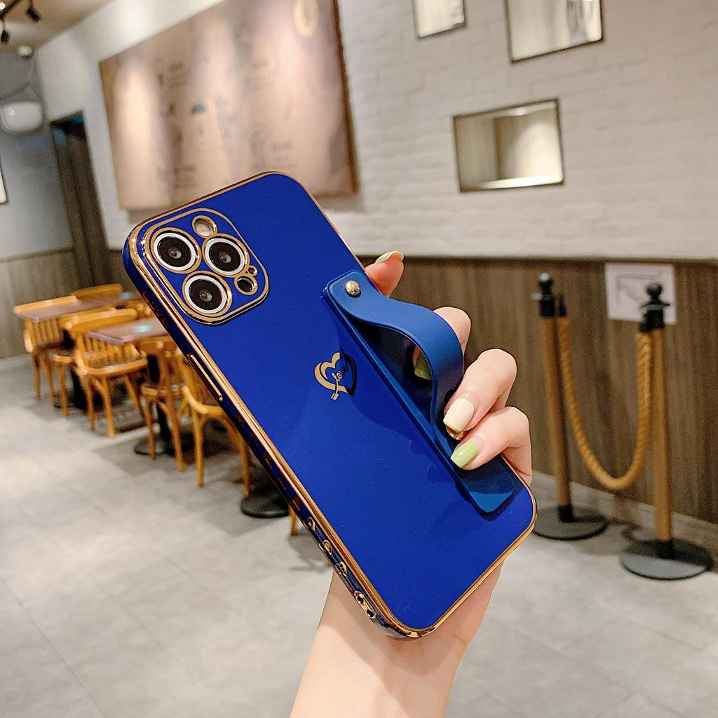 Applicable To iPhone17 Mobile Phone Case New Electroplated 6D Straight Edge Side Love Wristband Bracket Apple 16 Protective Case