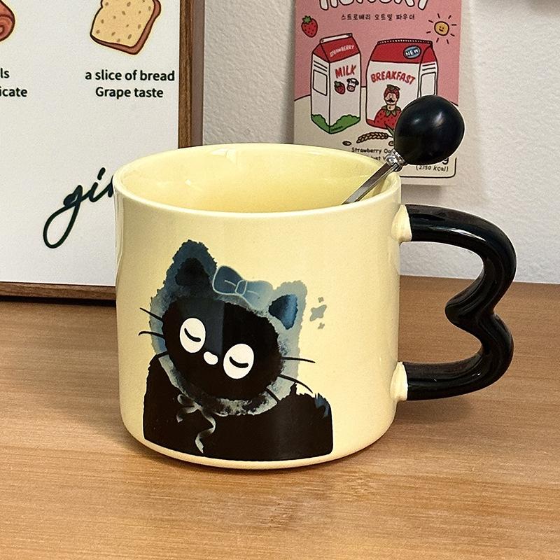 

Милая чашка Керамическая чашка с крышкой Мультяшный подарок Чашка для воды Высоко выглядящий Сувенир Креативная Персонализированная кружка Кот 400ml