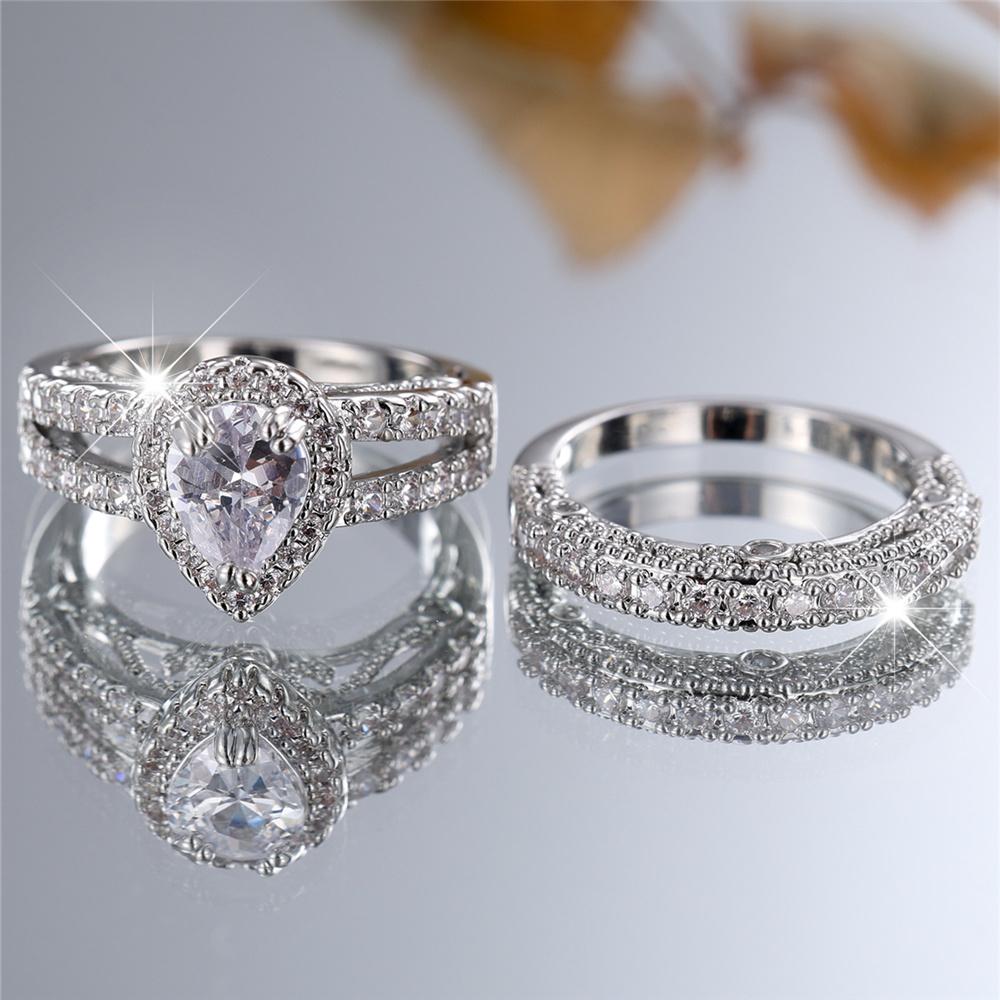 Luxurious 2pcs Set of Elegant Pear White Cubic Zircon Engagement Rings for Women Weddings Jewelry Gifts