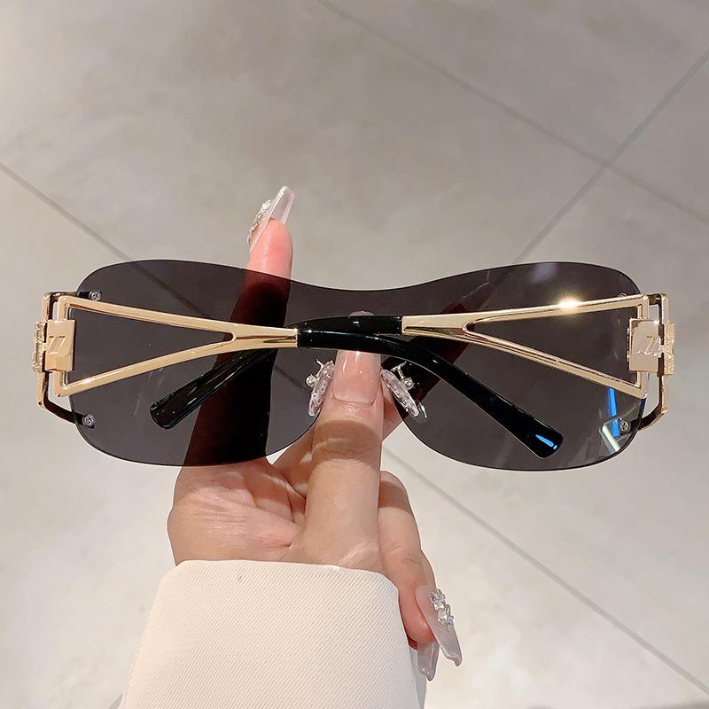 Luxury Brand Designer Rimless One Piece Sunglasses Women For Men Popular Sun Glasses Vintage Punk Oversized Eyeglasses Uv400