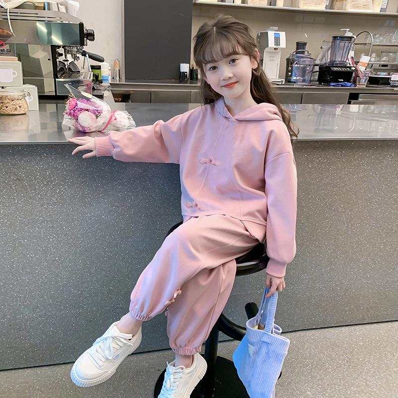 

Стильный осенний спортивный костюм-свитер для девочек 2025 120cm