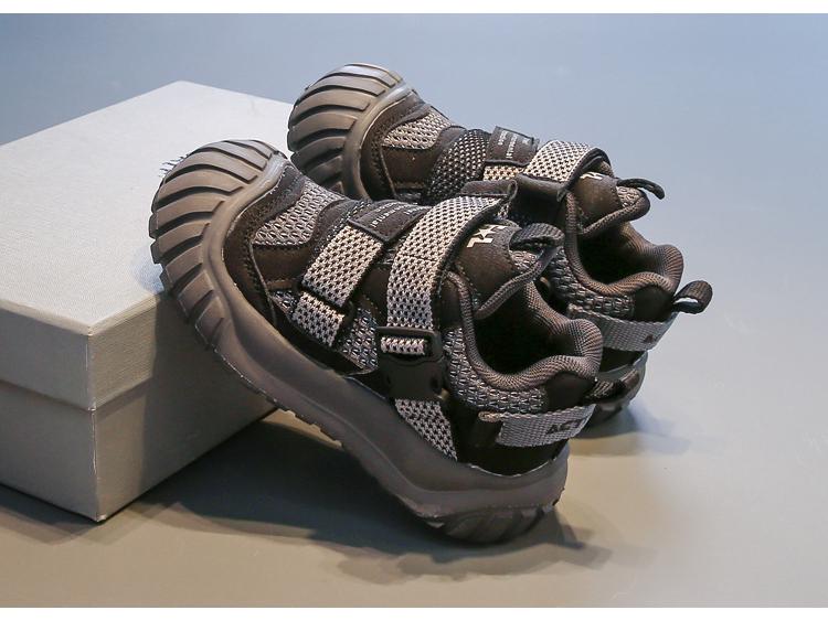Frühlings-Sportschuhe für Kinder: Mesh-Sneaker für Jungen & Trendige Dad-Sneaker für Mädchen