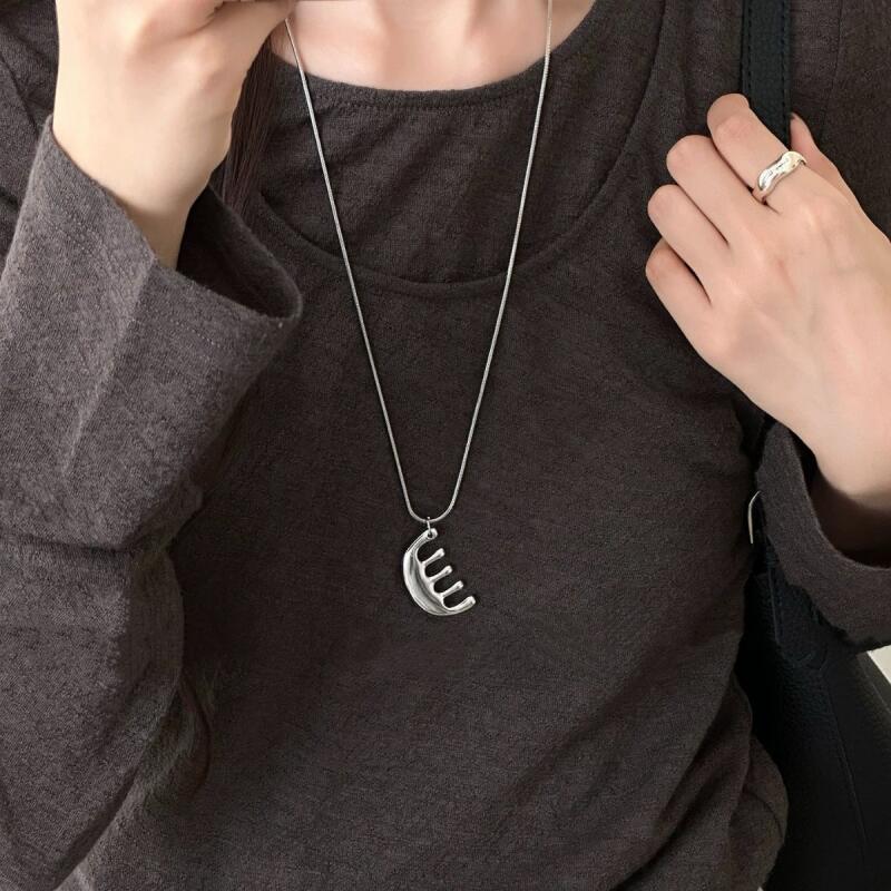 Fashion Silver Color Comb Pendant Necklace for Women Punk Adjustable Long Sweater Chain Necklace Hanging Neck Jewelry Accessorie