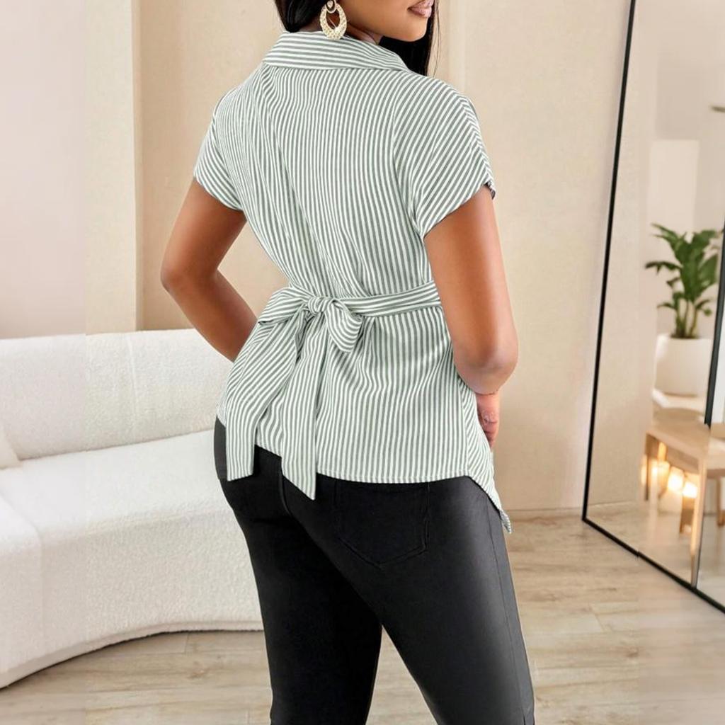 Women's Casual, Stylish, And Versatile Striped Short-sleeved Shirt