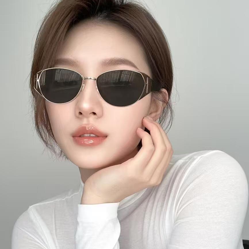 TR90 Korean Style Women Sunglasses UV400 Protection Lightweight Comfortable for Travel Men Women