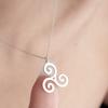 Edelstahl Triskelion Halskette Triskele Schmuck Keltischer Triskelion Anhänger Spirituelles Irisch Keltisches Symbol Hörner Odins Halsk