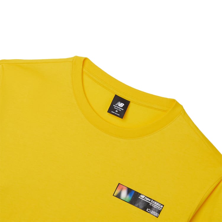 New Balance Sweatshirts Men's Yellow Crew Neck Moderate Regular AMT03528-ATY