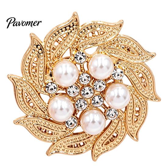 Decorative Lapel Pin Retro Rhinstone Flower Brooch for Women, Golden Plated Alloy Floral Vintage Pin, Clothing Jewelry Accessories Wedding Party Prom