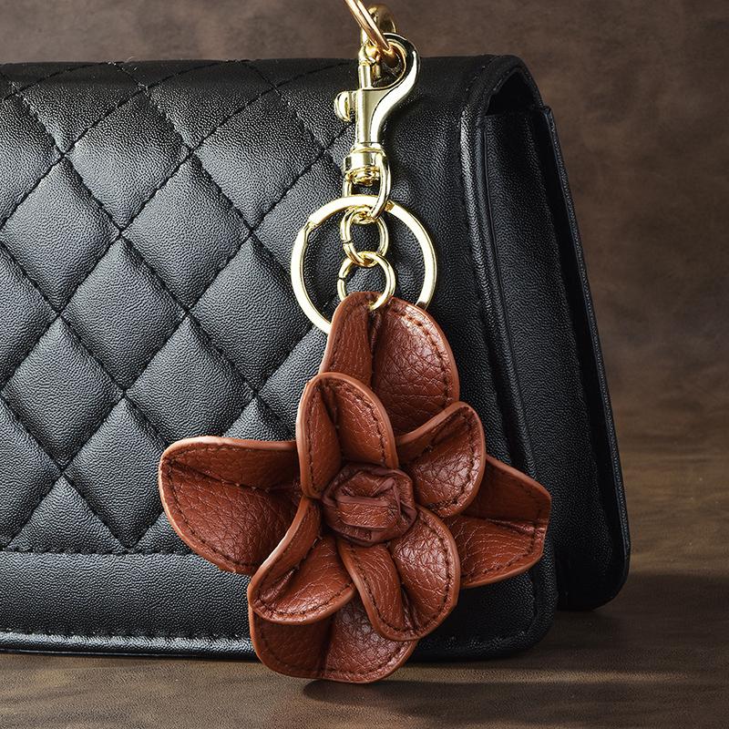 Simple Leather Flower Keychain Pendant  Camellia Keychain Pendant Portable Anti-Loss Key Ring Bag Decoration Gifts