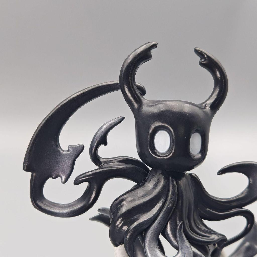 Hollow Knight Shadow Little Knight Anime Figure Model
