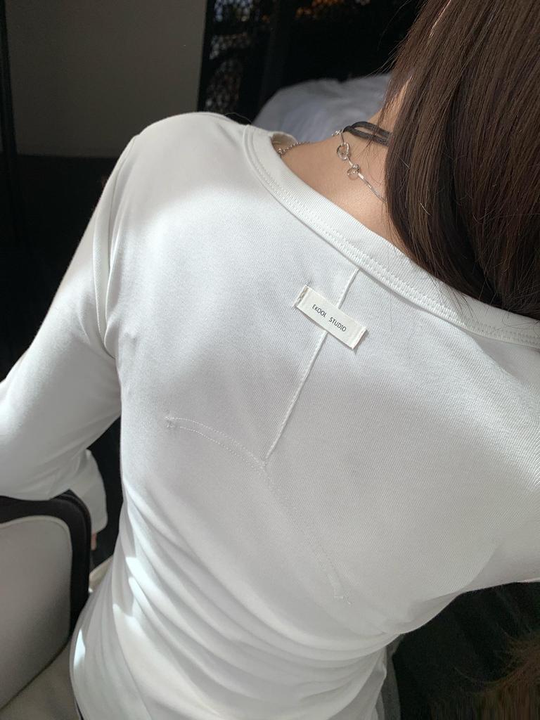 Mousse Warm Fleece Letter Patchwork Long Sleeve Women's Slimming T-shirt, Autumn Versatile Base Layer.