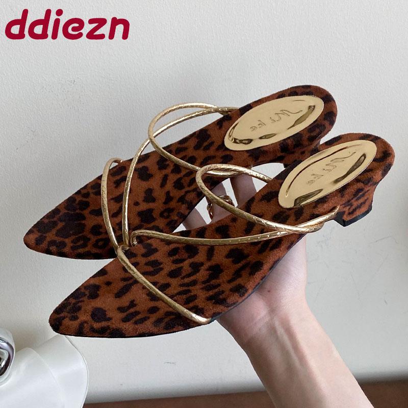 Fashion Summer Fashion Pointed Toe Women Heeled Slippers Shoes Shallow Ladies Low Heel Slippers Sandals Shoes Female Slides