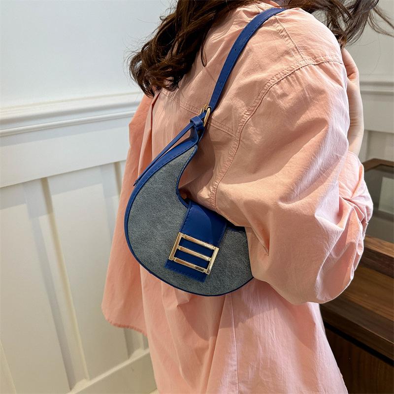 Modische Taschen für Frauen im Frühling Schlichter neuer Stil für Damenhandtaschen Unterarmmode Ein-Schulter-Crescent-Taschen