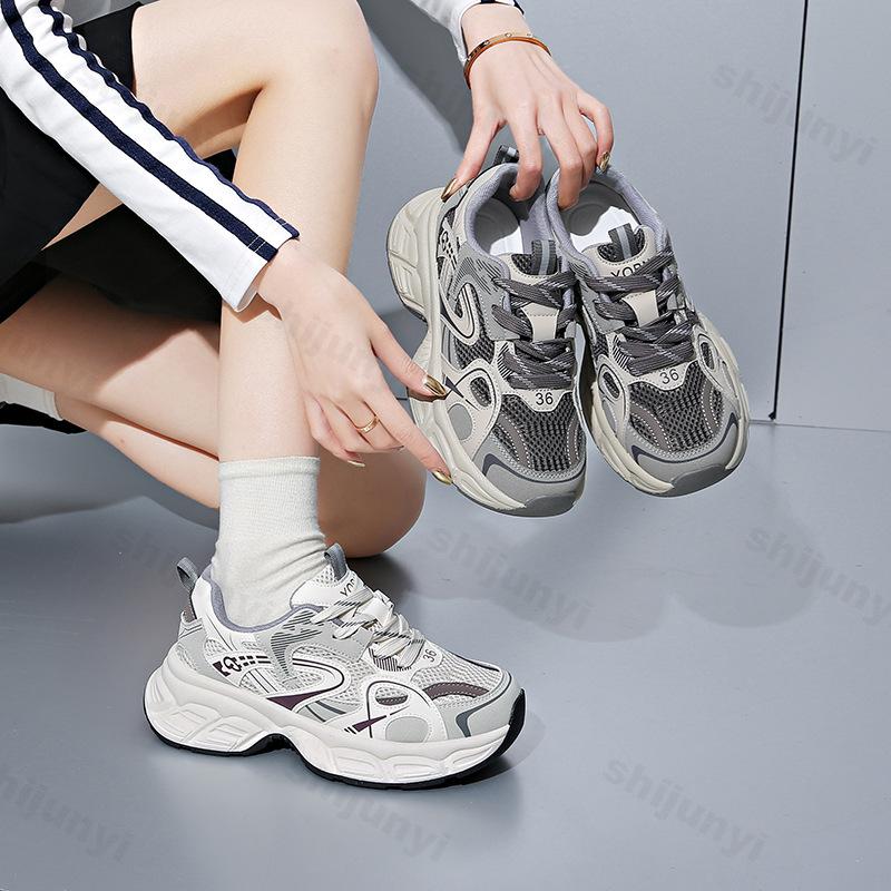 Fashion 2025 Spring New Women Shoes Non Slip Casual Shoes Breathable Mesh Comfortable Sneakers Lace-up Height Increase Vulcanized Shoes