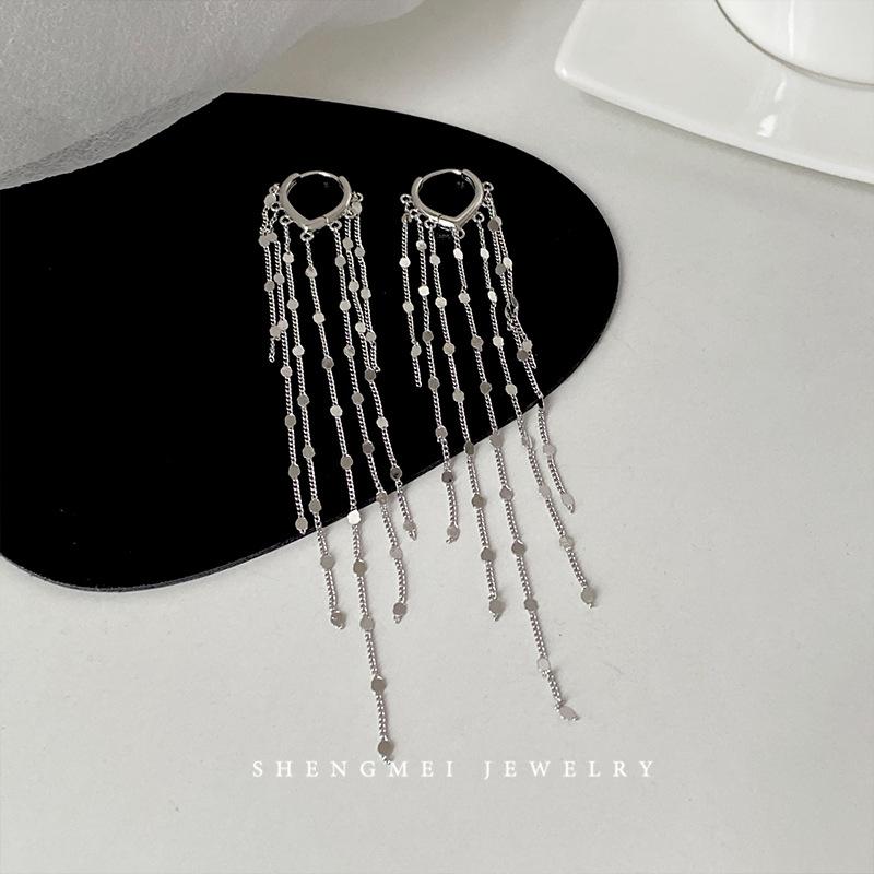 

Temperament long fringed love earrings women s year tide design sense show face thin autumn and winter ear jewelry