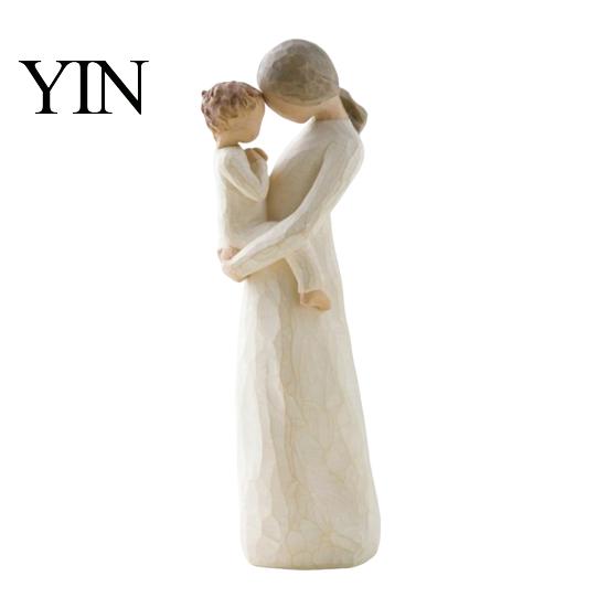 Sympathy Gift for Family Wooden Texture Resin Figurine, Hand Carved Mother & Child/Family/Couple/Dog Owner Decorative Statue Office Statue, Minimalist