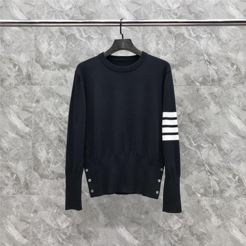 TB Jesień/Zima Unisex Sweter Dzianinowy z Okrągłym Dekoltem i Trzema Guzikami