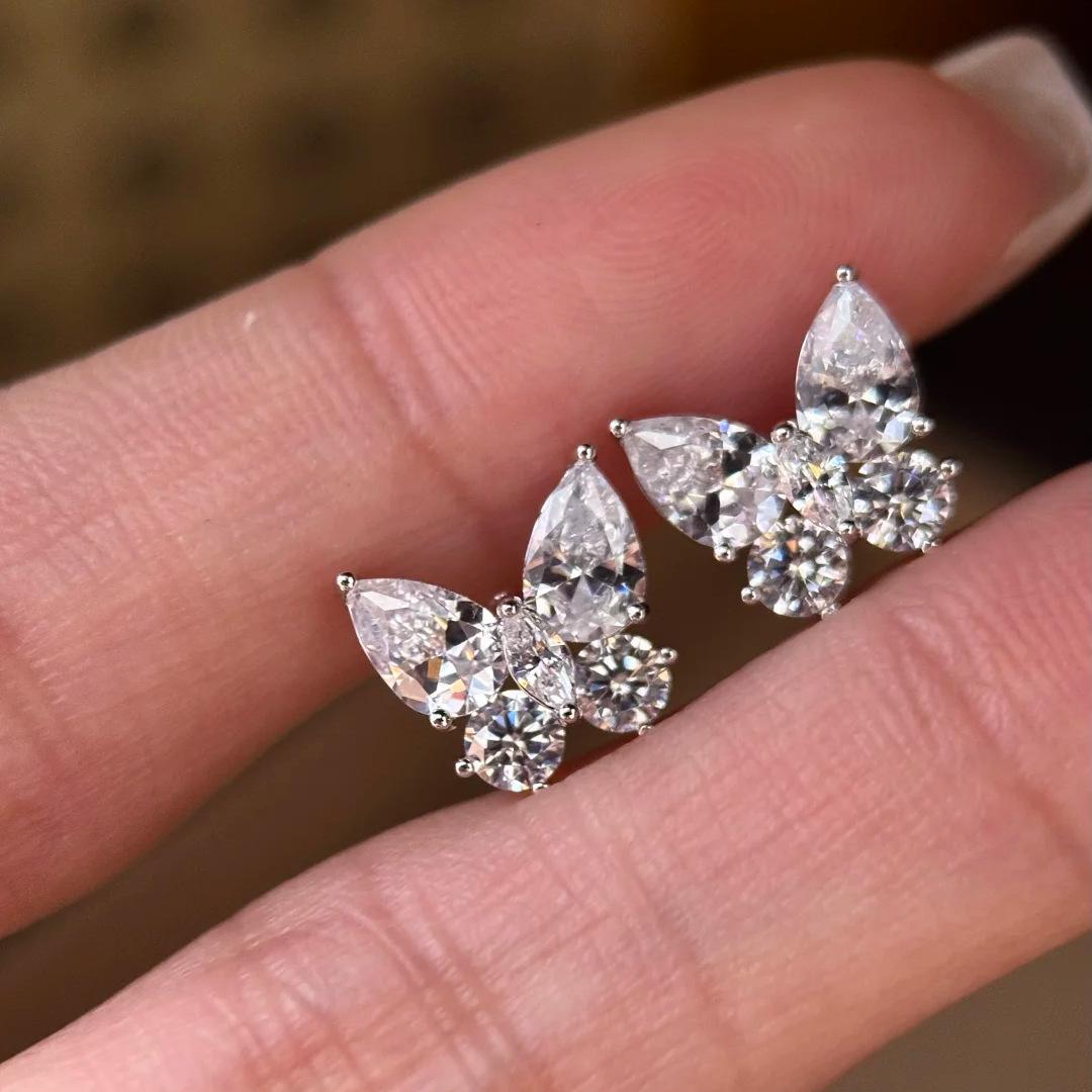 

2026 Light Luxury High-end Temperament Super Flash Zircon Butterfly Stud Earrings Slightly Inlaid with Diamond Fairy Feng Shui Drop Earrings