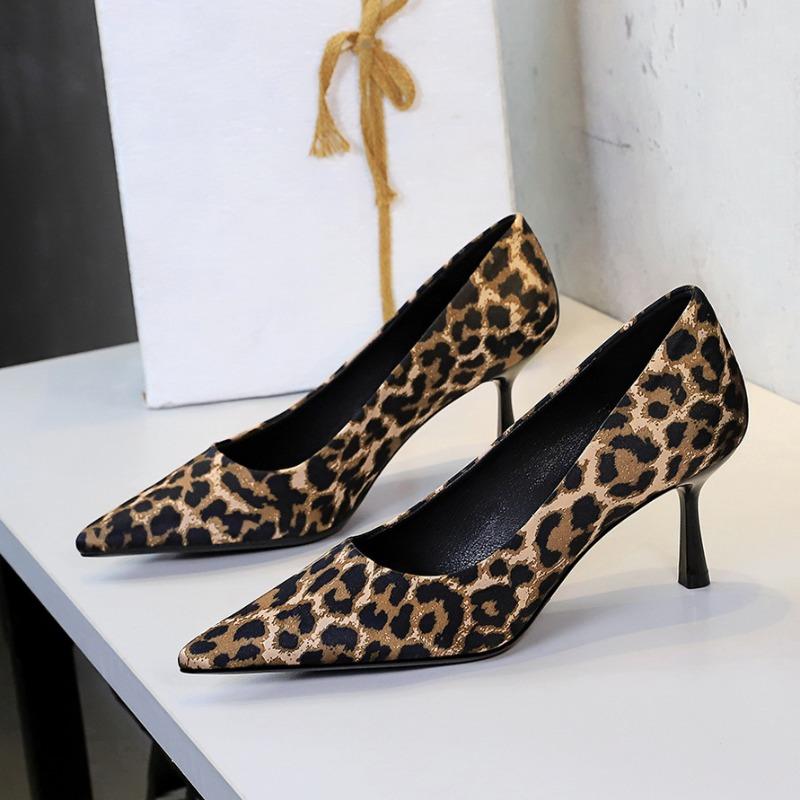 Fashion Leopard Shoes High Heels Women Silk Pointed toe Elegant Ladies Party Shoes Brand Black Thin Heel 6.5cm