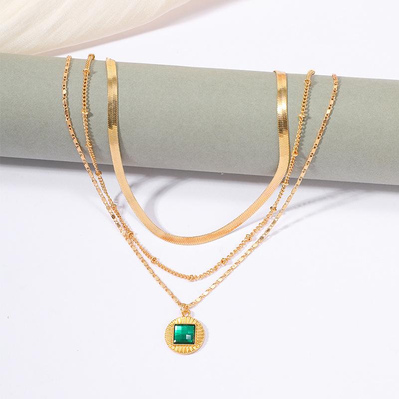 24K gold-plated necklace European and American autumn and winter jewelry women's exaggerated niche light luxury multi-layer stacked collarbone chain