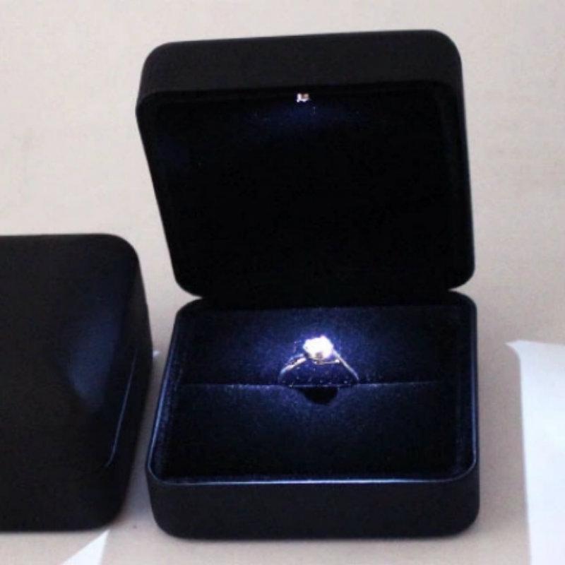 Creative LED Wedding Ring Box with Luminous Light for Jewelry