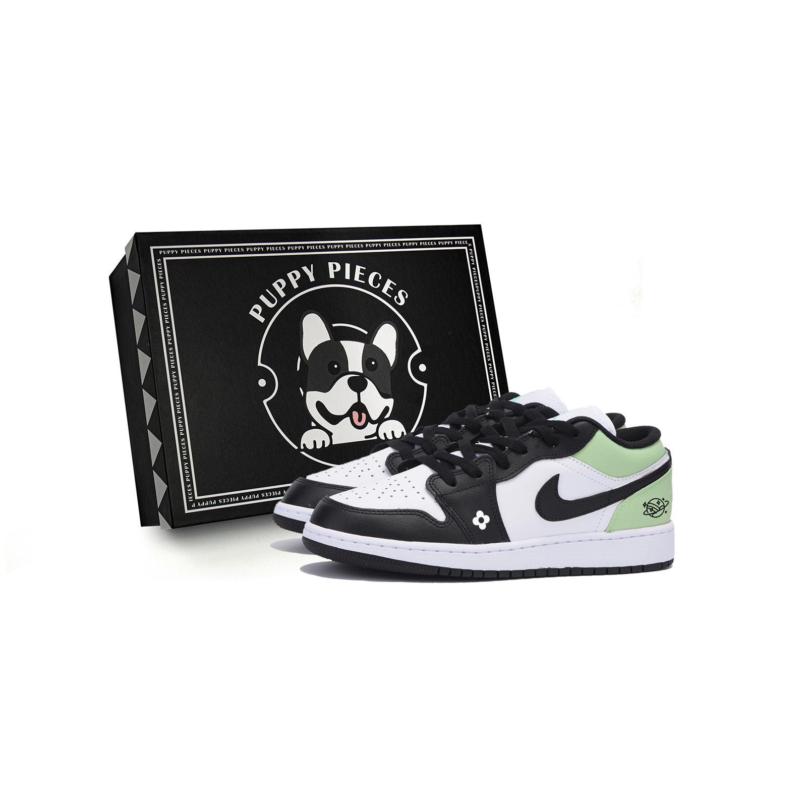 

Jordan Air Jordan 1 Urban Chic Style, Exclusive Shoe Box Low top Vintage Basketball Shoes Men s White 553558-131(Team85-AS-BOX) 44