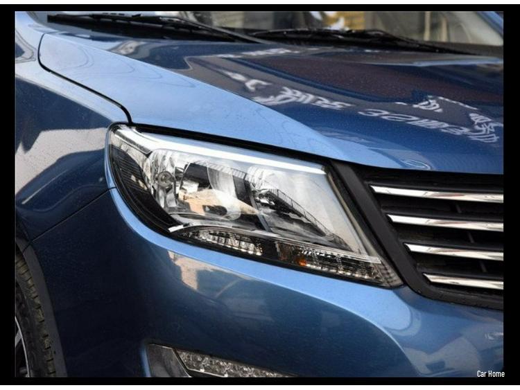 High Brightness Headlight Assembly for Forthing Jingyi S500 - Includes High Beam, Low Beam, and Decorative Light.