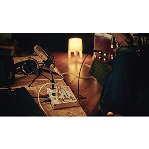 TASCAM MiNiSTUDIO CREATOR US-42W Podcast, Voice Effects, Sound Effects Playback, YouTube Streaming, Mixer, Gaming, Game Commentary, Karaoke