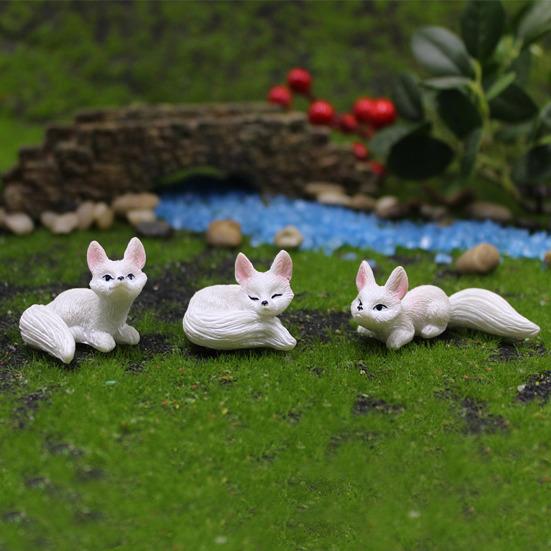 1/3/6Pcs Mini Fox Figurines Resin Miniature Foxes Landscape Fox Figurine Party Favors Garden Home Decor