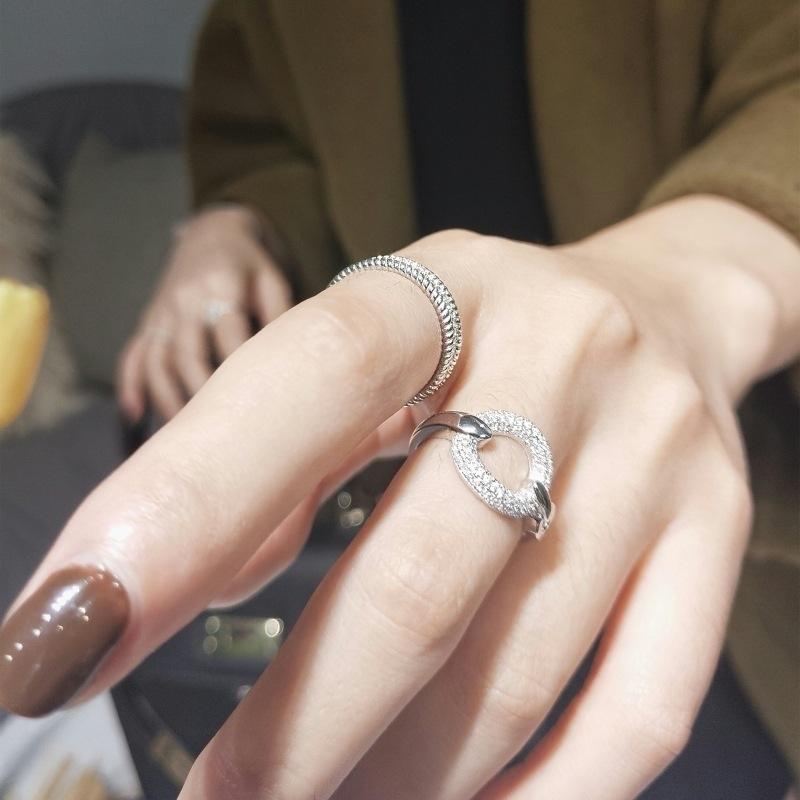 Niche Design Sense Micro-Set Ring, Female Tide Cool Student Cold Wind Round Ring Zircon Advanced Sense Index Finger Ring