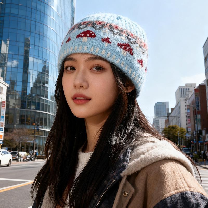 New Women Men Knitted Beanie Floral Hats Winter Vintage Fashion Commute Headwear Warm Soft Cozy Cold Weather Knit Cap Casual