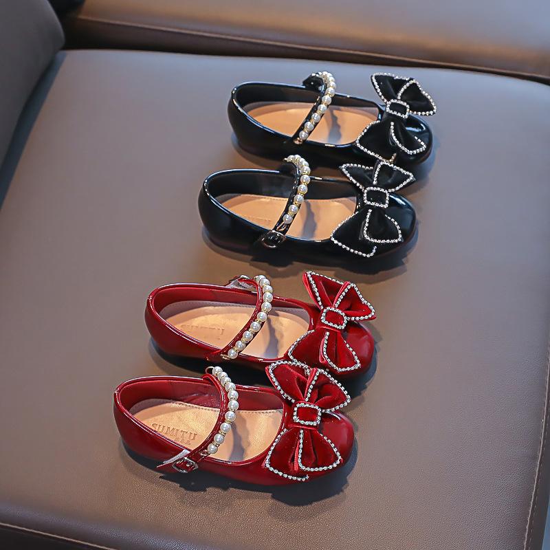 Children's Mary Jane Shoes Girls Black Red Leather Shoes with Rhinestone Bow Fashion Versatile Unique Kids Non-slip Dress Flats