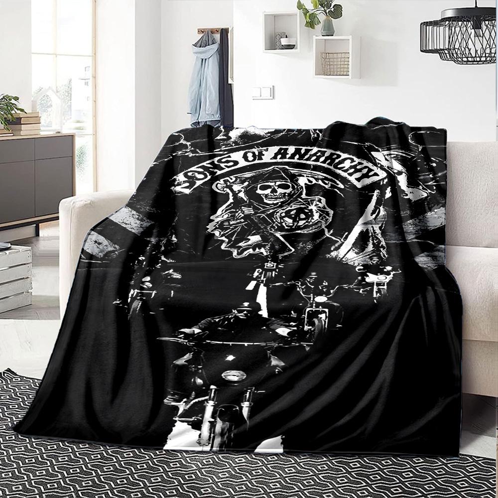 1pc dragon guitarThemed Blanket Soft Flannel All Season Cozy Throw with Bold Graphic Print, Travel, or Holiday Gift for Family & Friends
