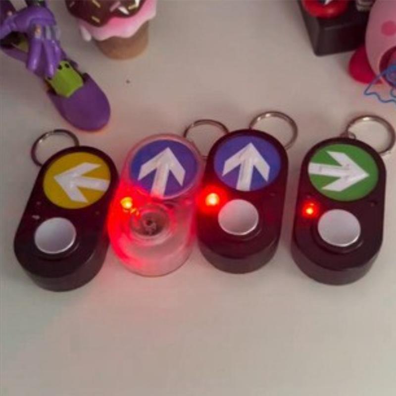 Portachiavi Pulsante Semaforo Pedonale Australiano con Suono Decorazione Creativa Regalo Portachiavi Accessorio Divertente Ciondolo da Appendere