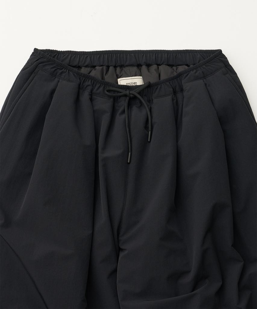 ANOTHER OFFICE Ample Insulation Pants (Black)