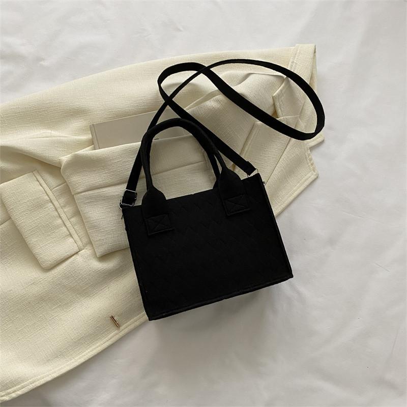 Шикарная женская сумочка 2023 весна трендовая маленькая квадратная сумка-тоут минималистичная сумка через плечо