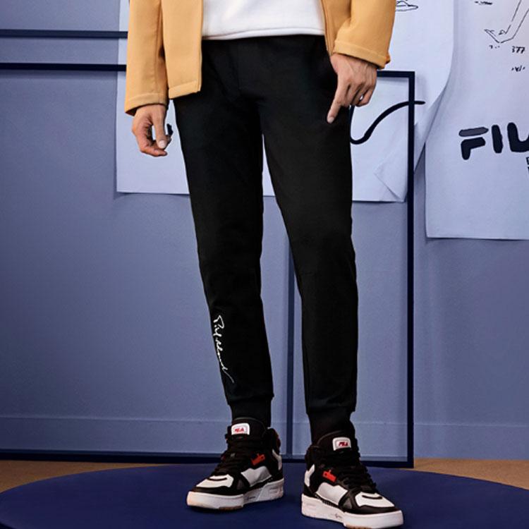 FILA Embroidered Mid-Waist Knitted Jogger Sweatpants Men bottoms Black F11M118603FBK