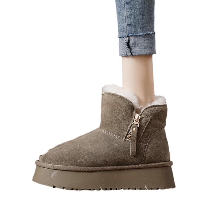 Short Snow Boots Women's New Winter Fur Integrated Fleece Thickened Warm Muffin Thick Sole Fashionable Northeast Cotton Shoes