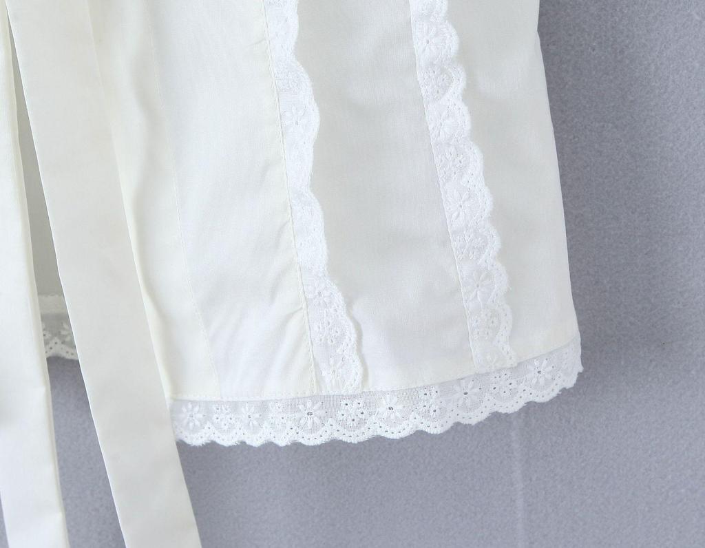 2026 Chic Lace Bowknot Vest: French Square Neck, Sexy Open Back, Short Top