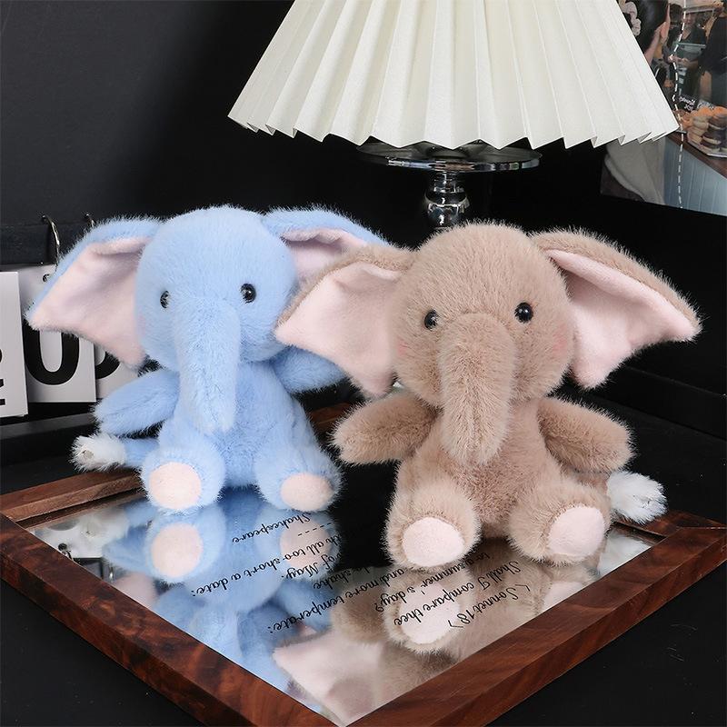 Trendy Elephant Plush Keychain For Woman With Cute Charm, Bag Charm Decorative Accessory For Keys, Bags & Backpacks Gift