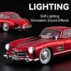 1:24 300SL Vintage Car Model Toy Gull Wing Doors Opened Light Sound Pull Back Miniature Vehicles Models Holiday Gifts for Kids