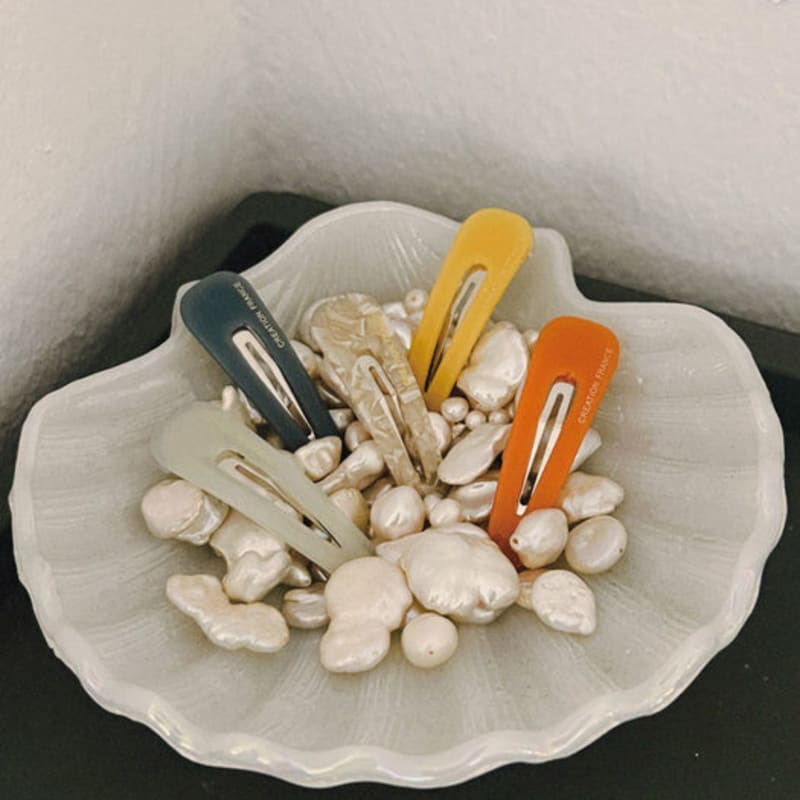 

objet213 Spring Small Vintage Hair Clip 5. Dreaming Beige