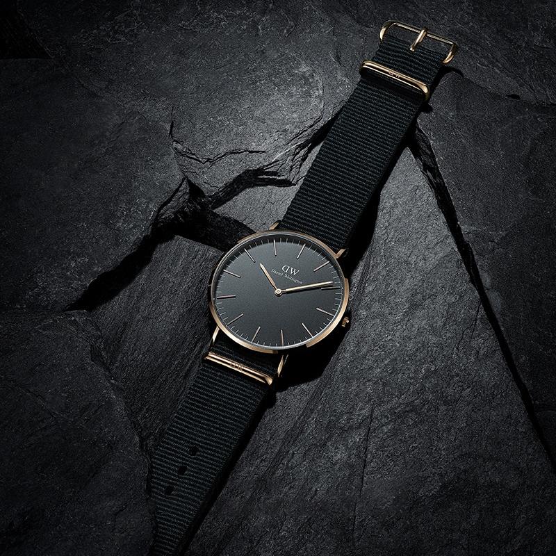 DANIEL WELLINGTON Watch Watch Quartz Movement Nylon Strap White Dial Women's Watch Fashionable and Versatile DW00100279