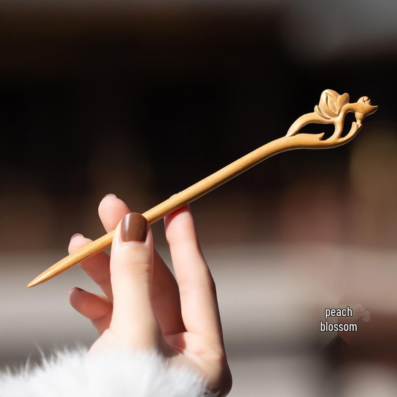 Livrare Gratuită Agrafă de Păr de Lux din Lemn de Piersic pentru Femei – Stil Chinezesc Antic & Modern
