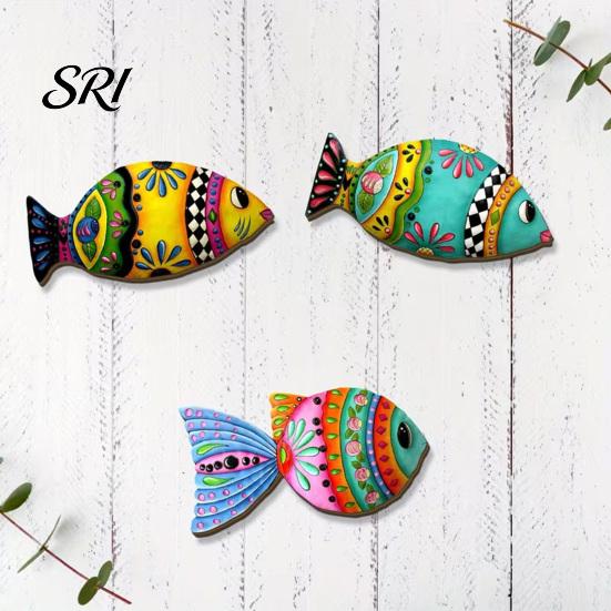 Fisch Wandkunst 3 Stück Holz Strand Dekoration Nautisch Küstlich Tropisch Ozean Bunt Bedruckte Tier Hängende Ornamente für Seehaus Schlafzimmer Badezimmer