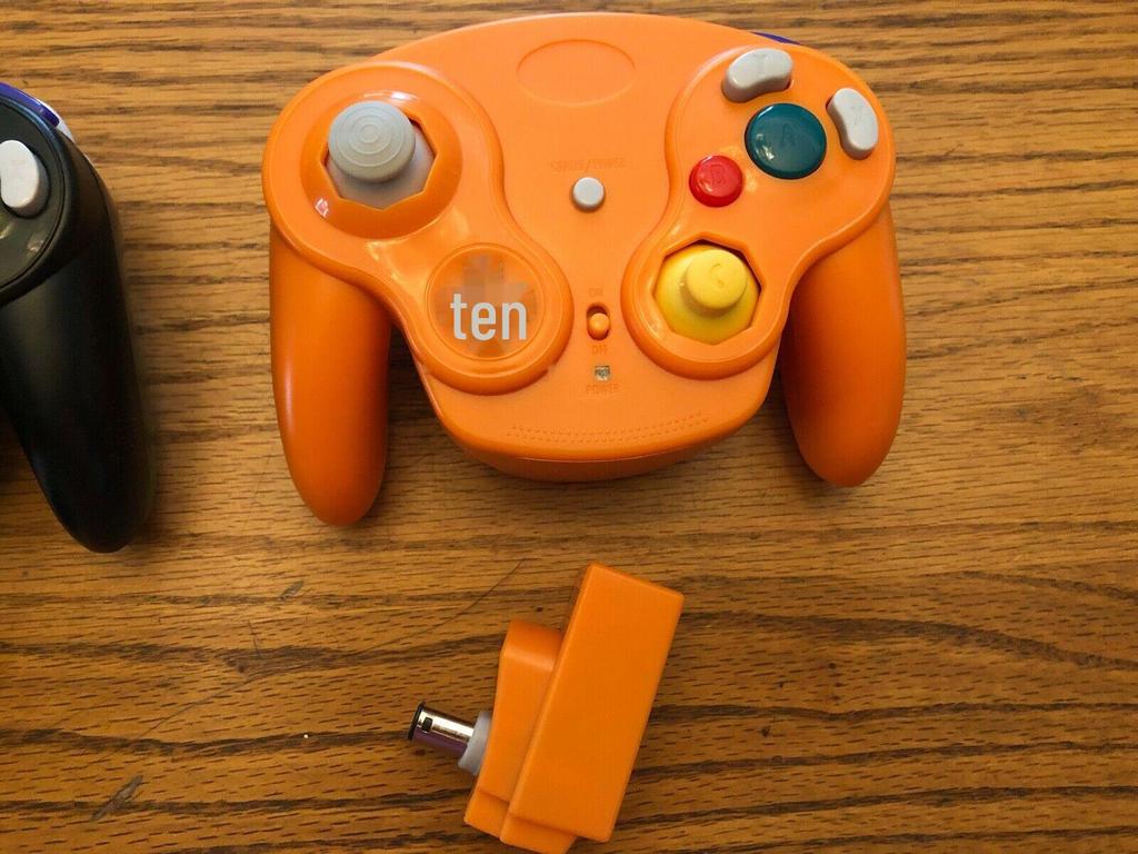 NGC Wireless Game Controller, 2.4G Compatible with Wii, Available In 5 Colors