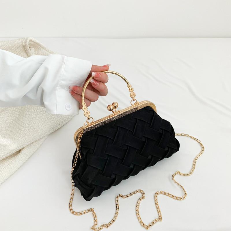 Fashionable Canvas Shell Bag Street Style Crossbody Bag For Women With Stitching Black White Pink Green