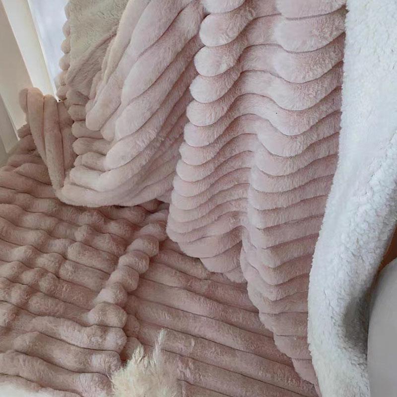 Thick Solid Faux Rabbit Hair Ribbed Blanket Simple Soft Office Nap Sofa Blankets Skin-Friendly Fluffy Autumn and Winter Quilt